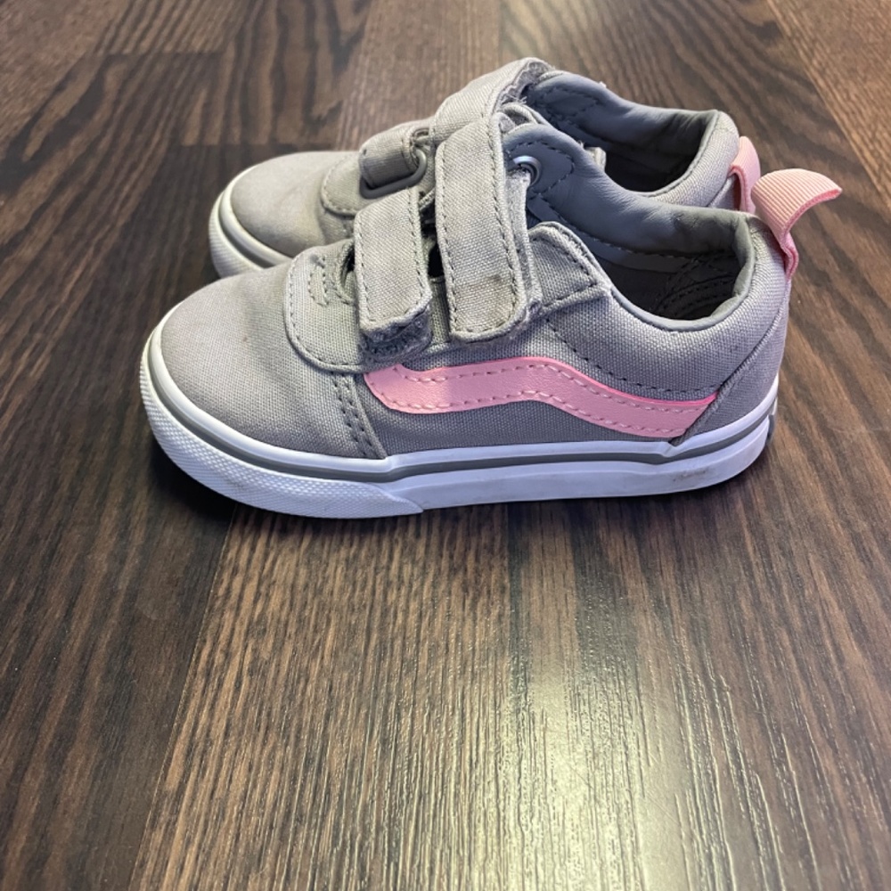 VANS toddler girl size 6T sneakers - Picture 4 of 5